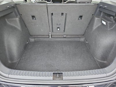 2025 Volkswagen Taos SE FWD
