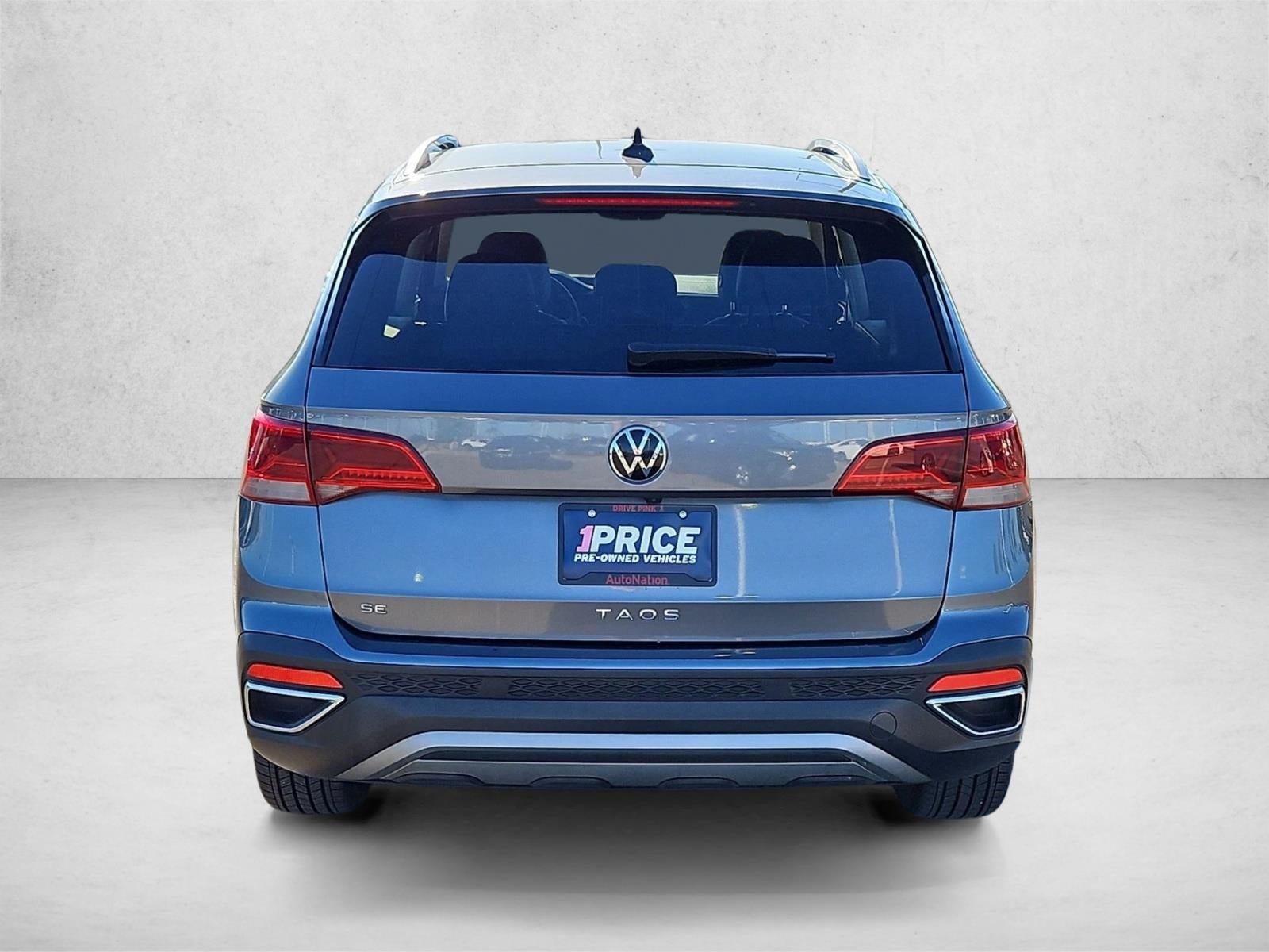 2024 Volkswagen Taos SE FWD