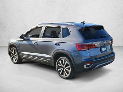 2024 Volkswagen Taos SE FWD