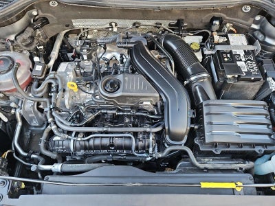 2024 Volkswagen Taos SE FWD