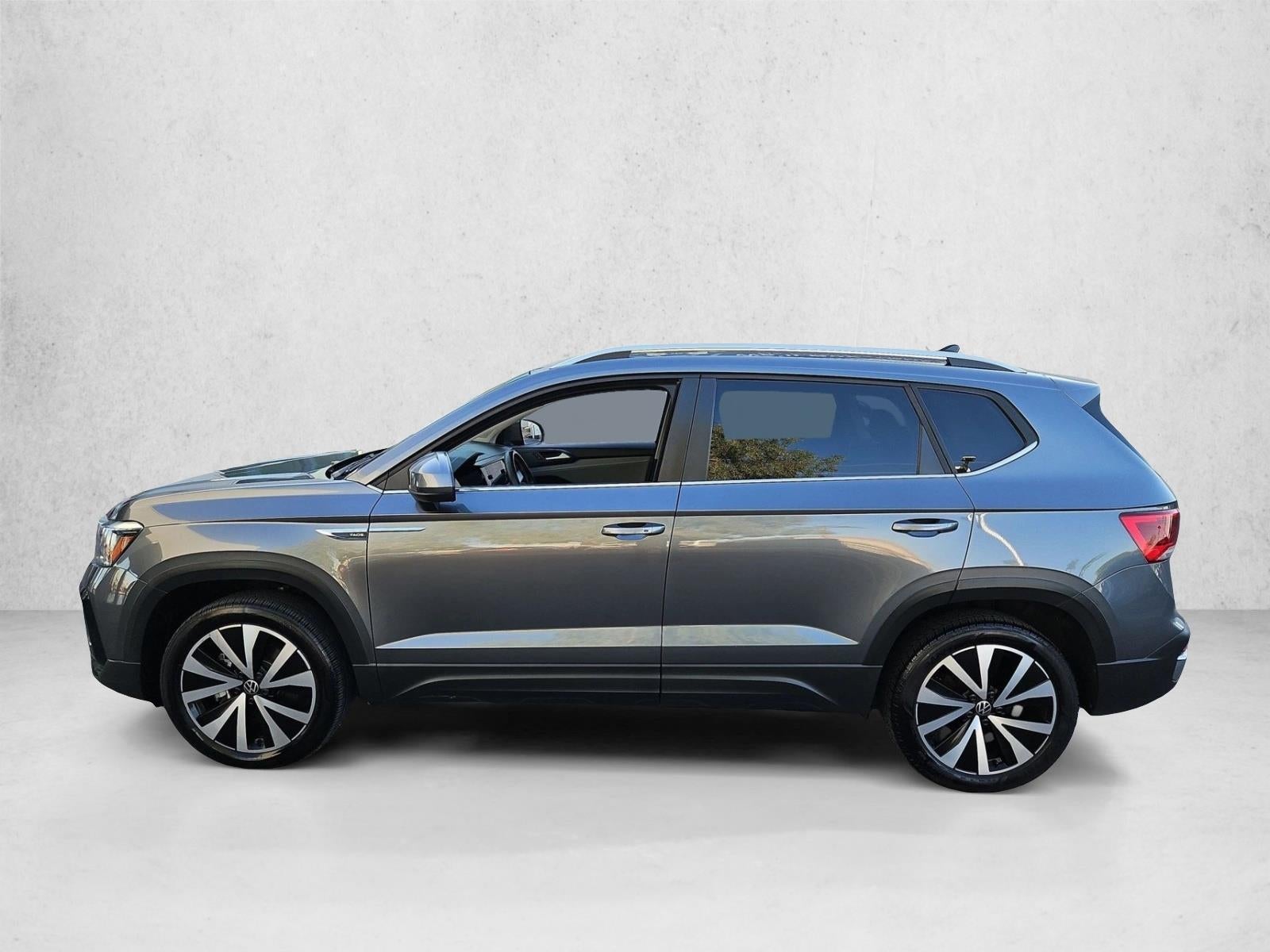 2024 Volkswagen Taos SE FWD