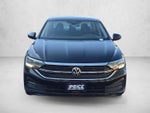 2024 Volkswagen Jetta SE Auto
