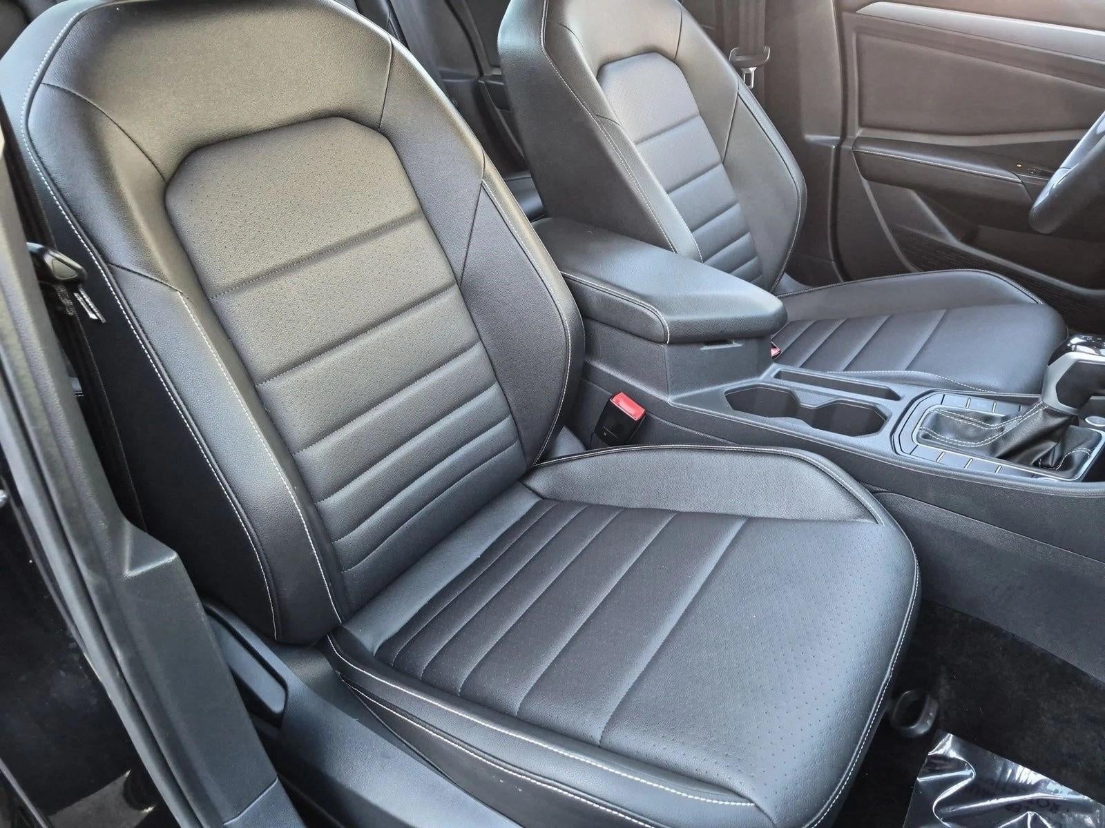 2024 Volkswagen Jetta SE Auto