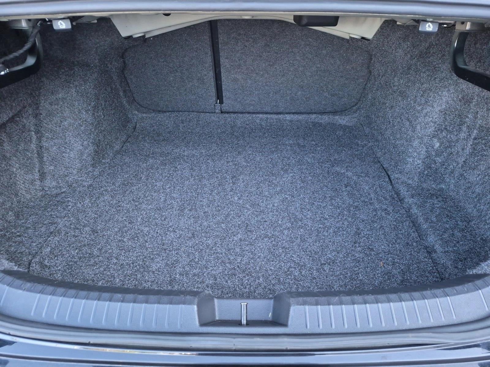 2024 Volkswagen Jetta SE Auto