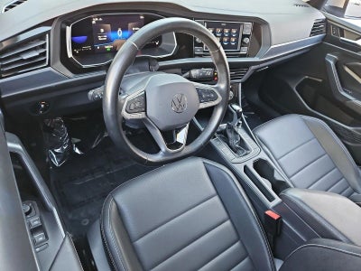 2022 Volkswagen Jetta SE Auto