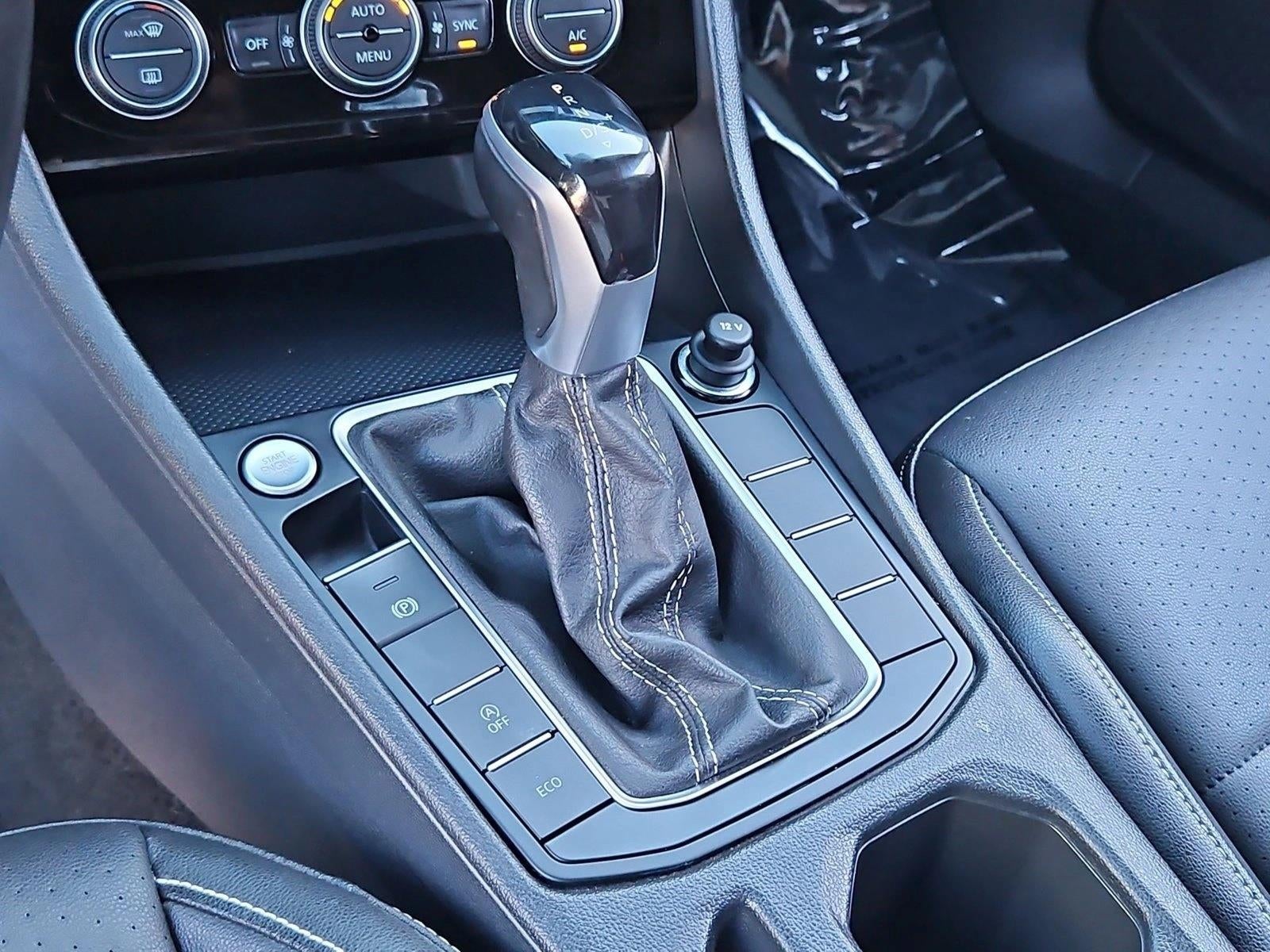 2022 Volkswagen Jetta SE Auto