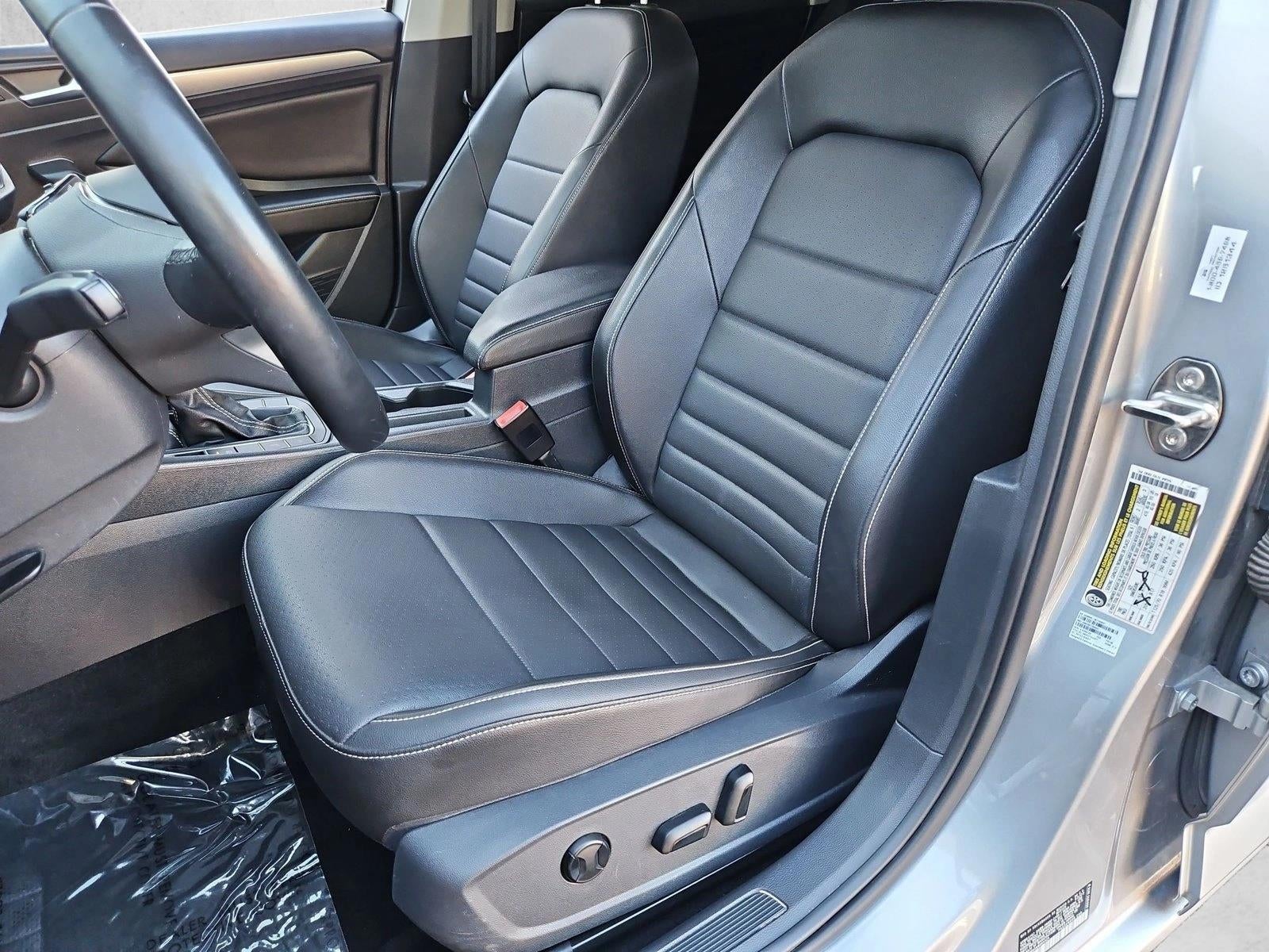 2022 Volkswagen Jetta SE Auto