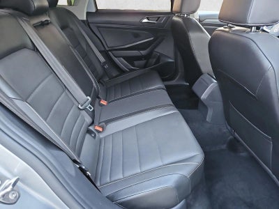 2022 Volkswagen Jetta SE Auto