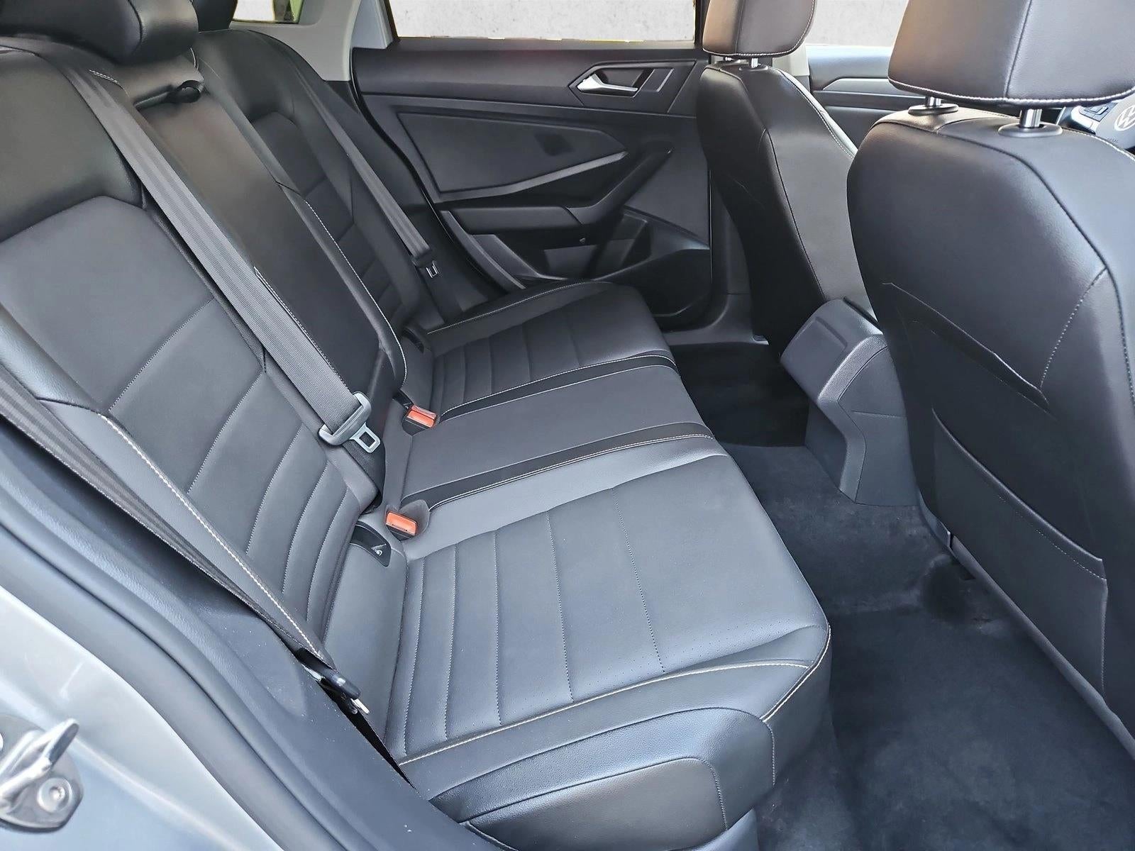 2022 Volkswagen Jetta SE Auto