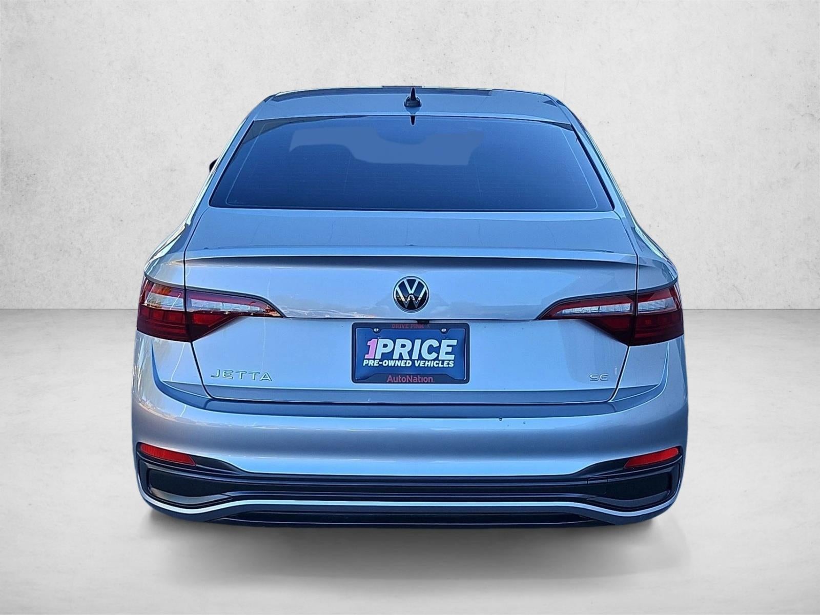 2022 Volkswagen Jetta SE Auto