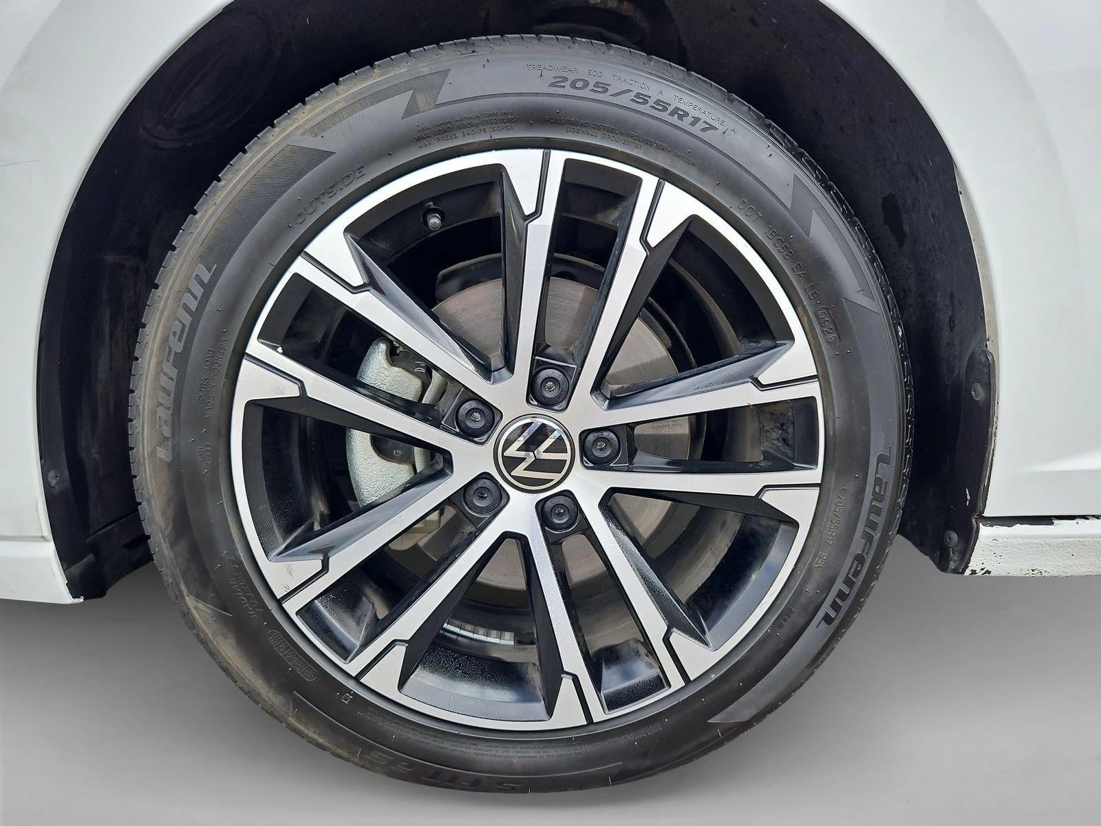2025 Volkswagen Jetta Sport Auto
