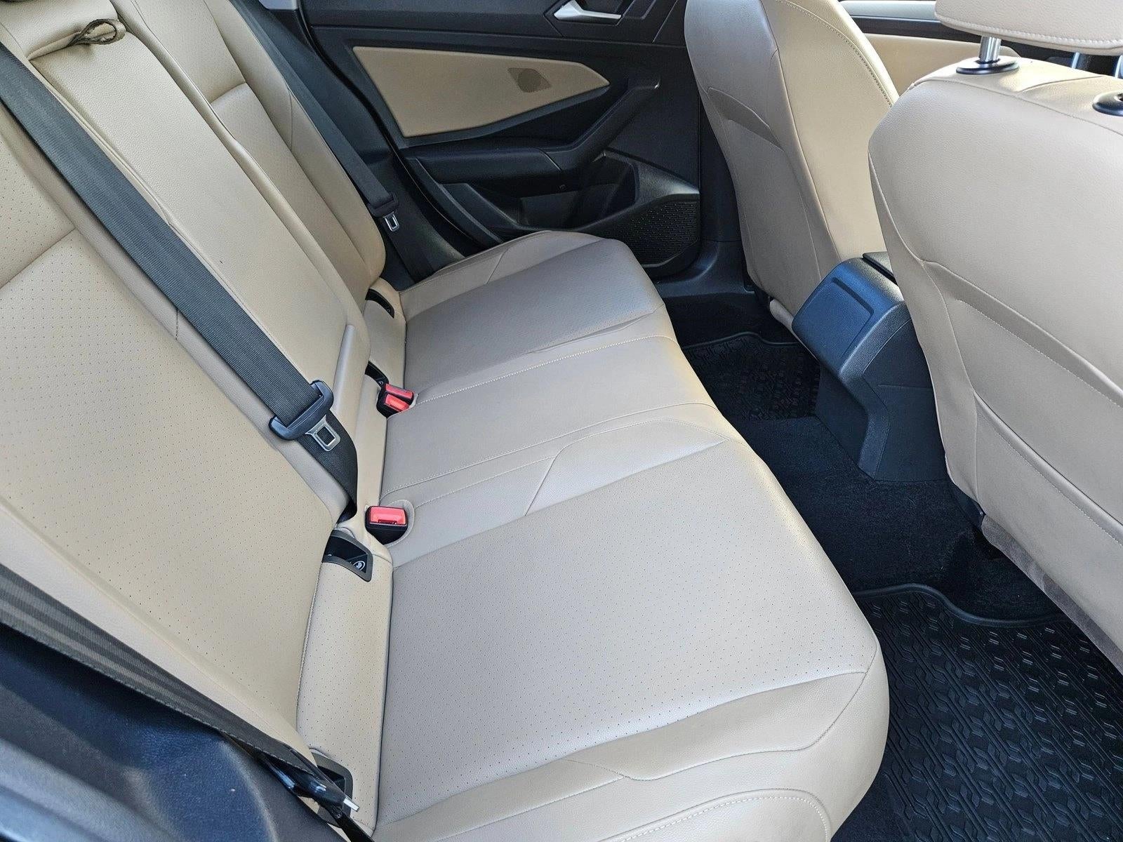 2020 Volkswagen Jetta SE Auto w/ULEV