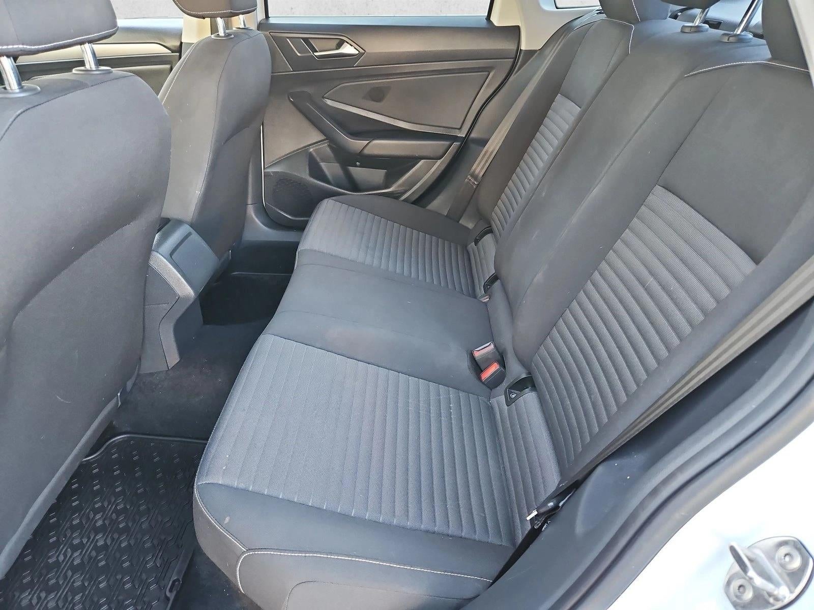 2022 Volkswagen Jetta S Auto