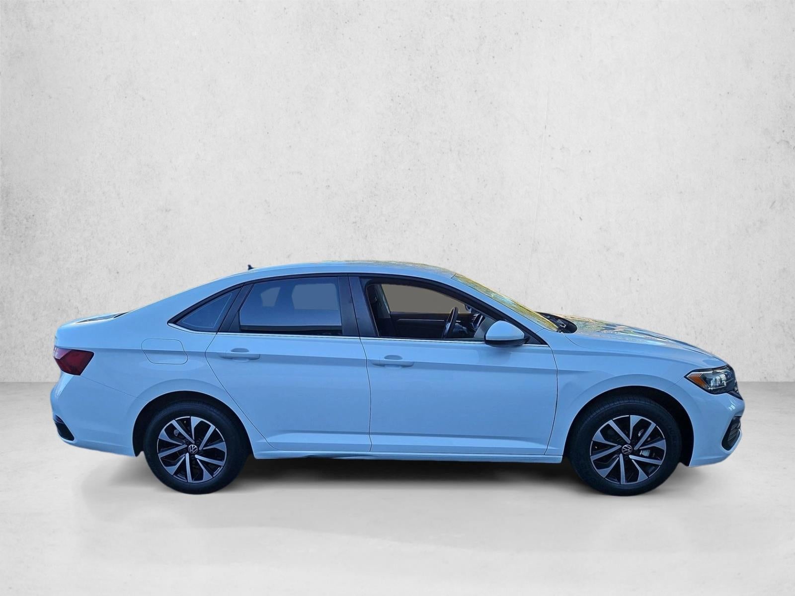 2022 Volkswagen Jetta S Auto