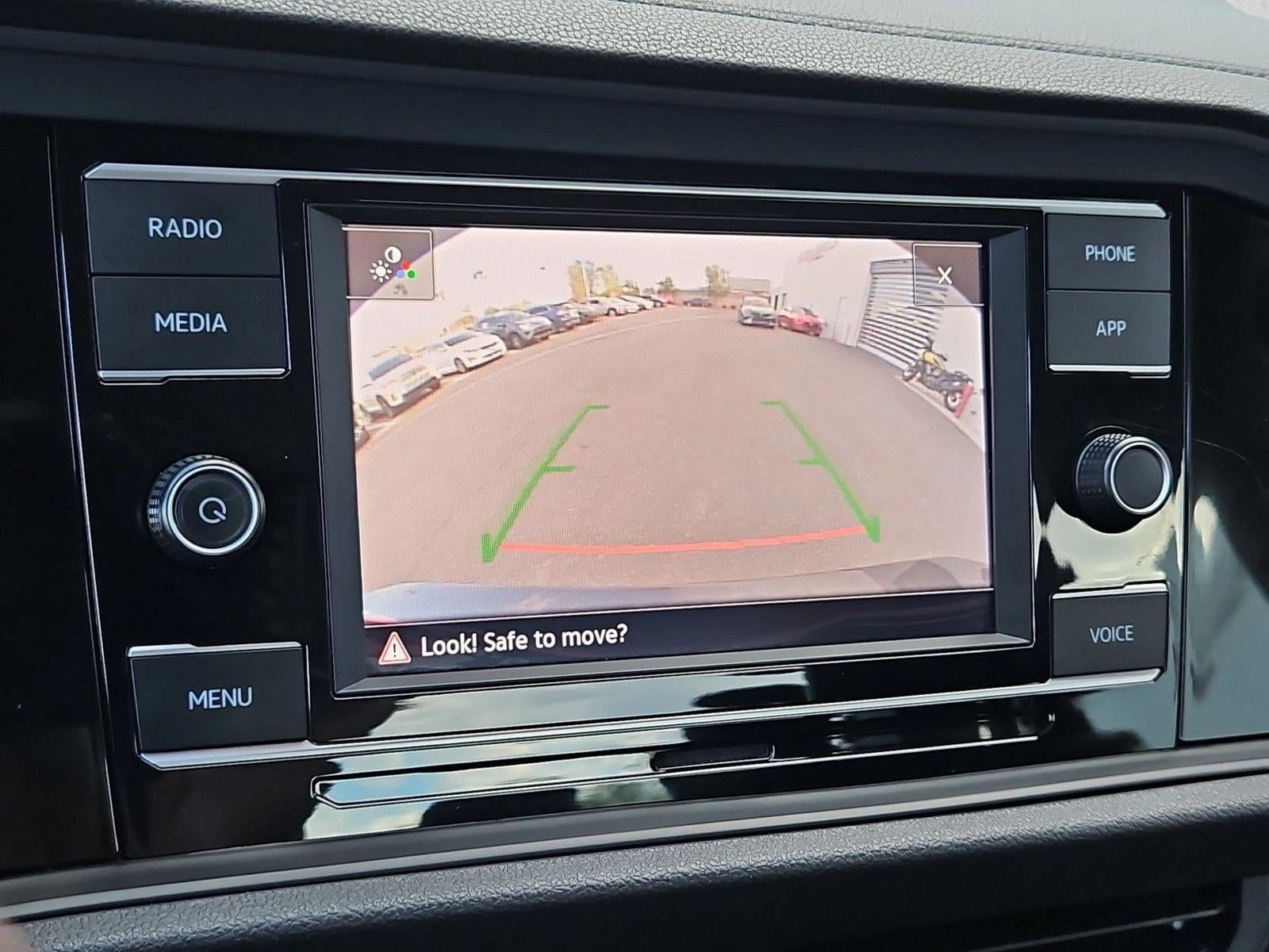 2024 Volkswagen Jetta SE Auto