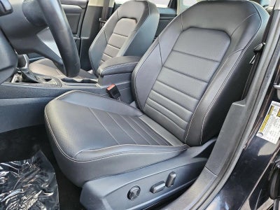 2024 Volkswagen Jetta SE Auto