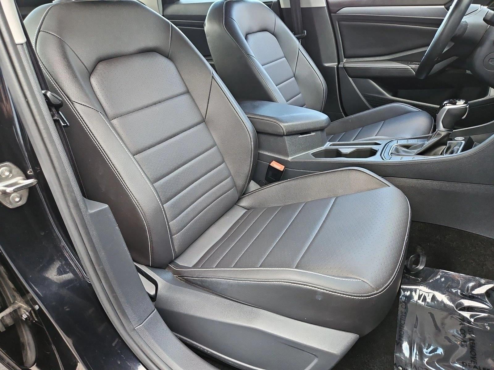 2024 Volkswagen Jetta SE Auto