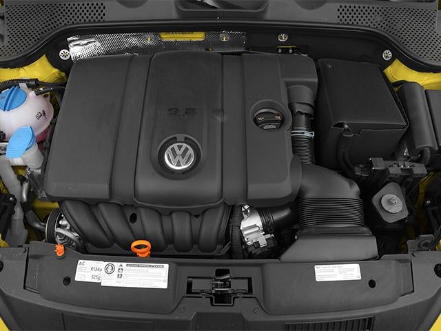 2014 Volkswagen Beetle 2dr DSG 2.0L TDI w/Sun/Sound/Nav