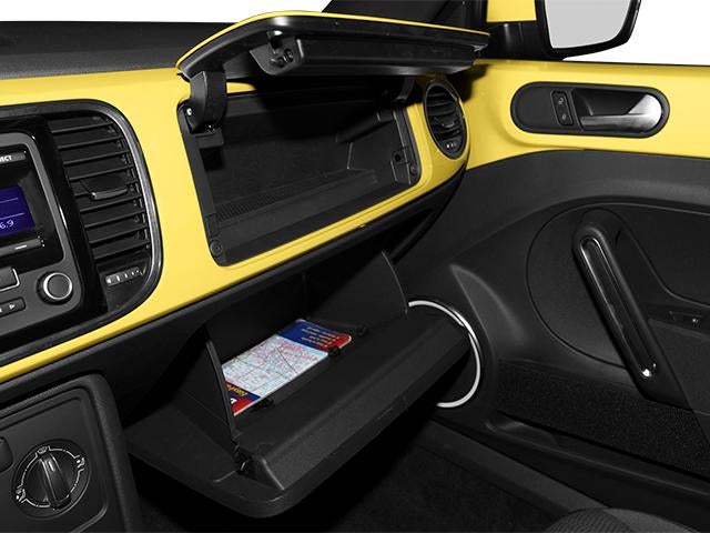 2014 Volkswagen Beetle 2dr DSG 2.0L TDI w/Sun/Sound/Nav