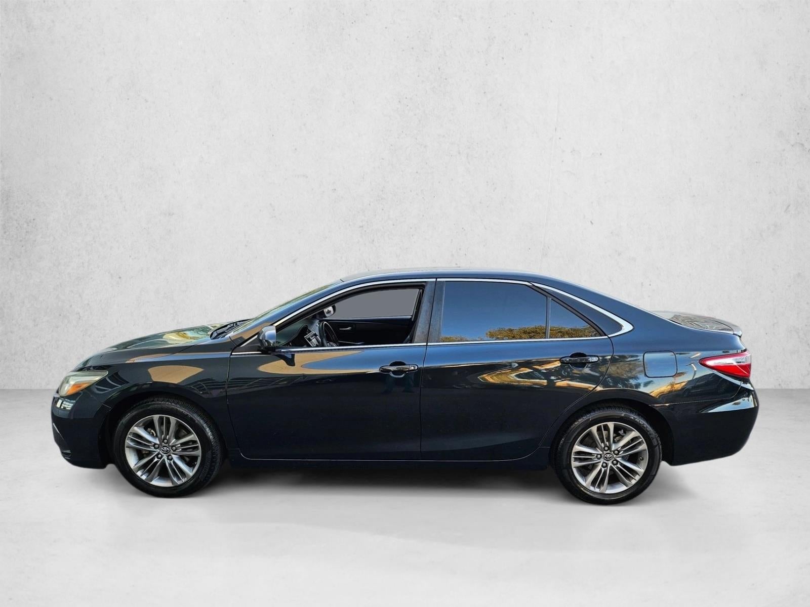 2016 Toyota Camry 4dr Sdn I4 Auto SE (SE)