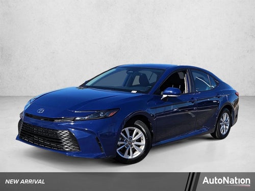 2025 Toyota Camry LE (SE)