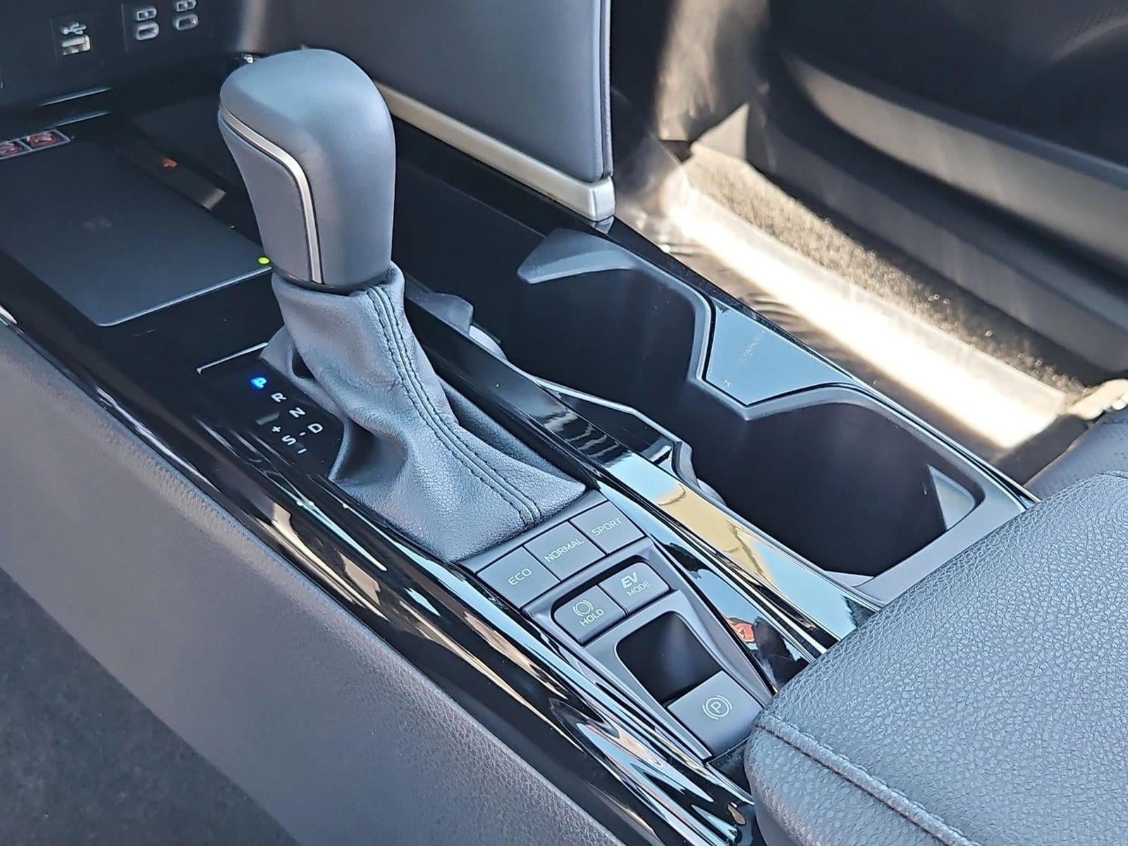 2025 Toyota Camry XSE (Natl)