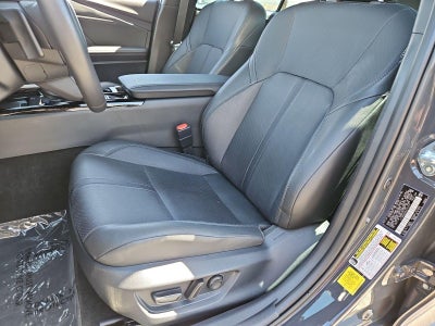 2025 Toyota Camry XSE (Natl)