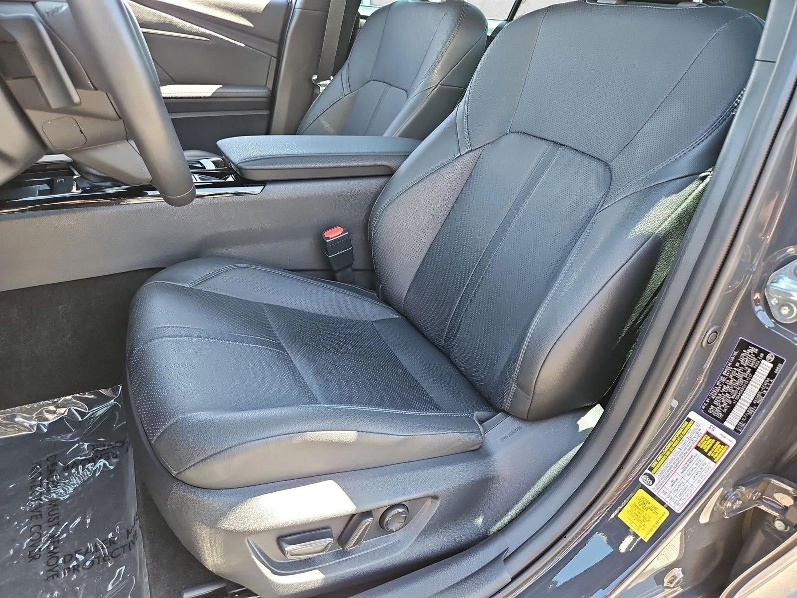 2025 Toyota Camry XSE (Natl)