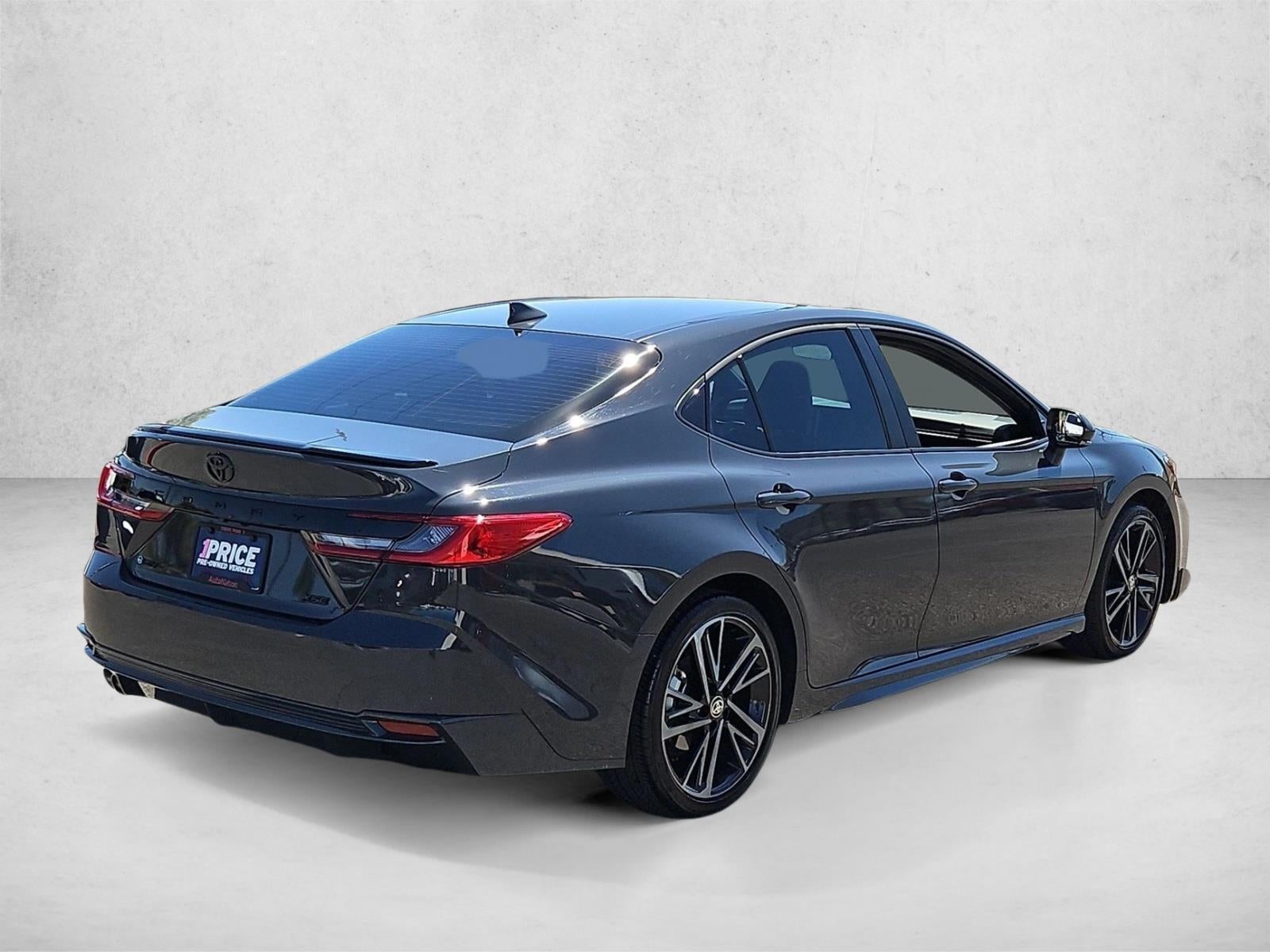2025 Toyota Camry XSE (Natl)