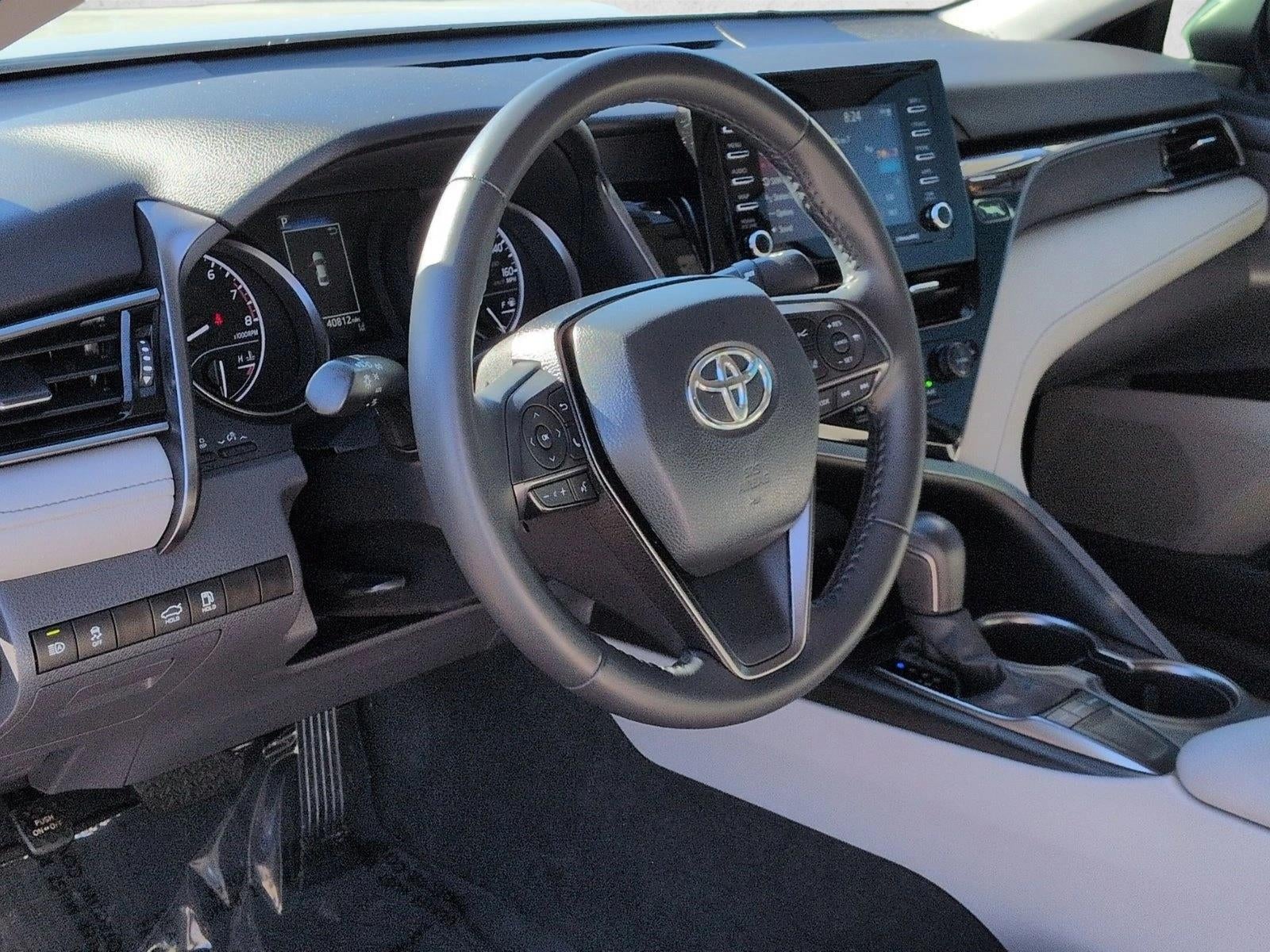 2022 Toyota Camry SE Auto (Natl)