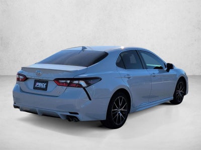 2022 Toyota Camry SE Auto (Natl)