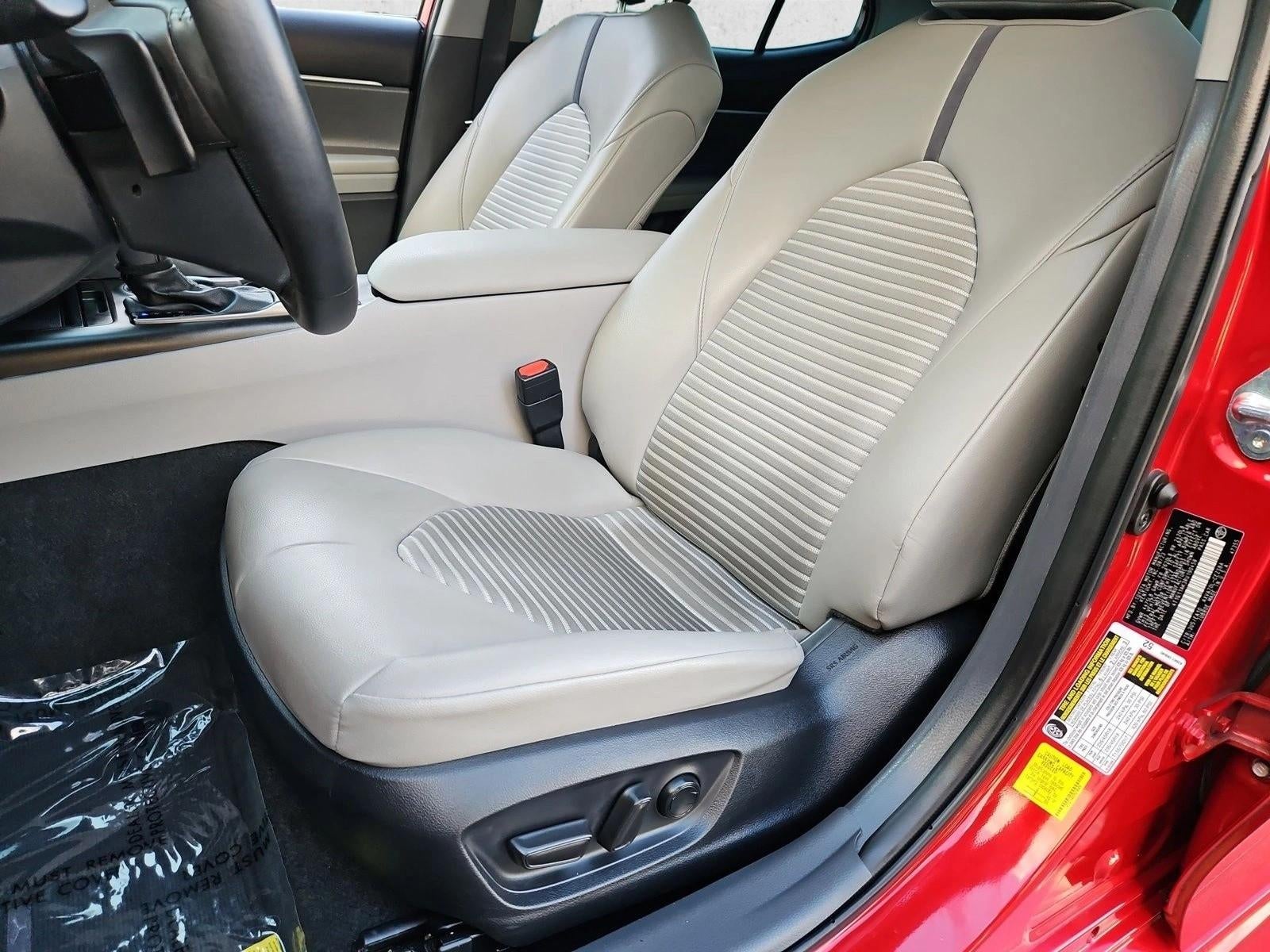 2024 Toyota Camry SE Auto (SE)