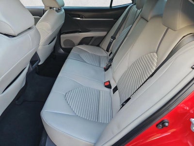 2024 Toyota Camry SE Auto (SE)