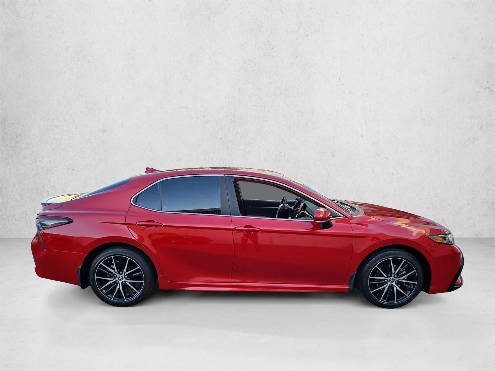 2024 Toyota Camry SE Auto (SE)