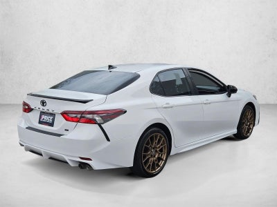 2024 Toyota Camry SE Nightshade Auto (Natl)