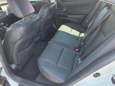 2024 Lexus ES 300h FWD