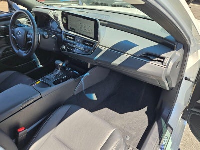2024 Lexus ES 300h FWD