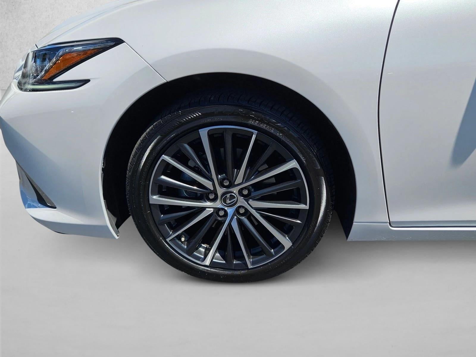 2024 Lexus ES 300h FWD
