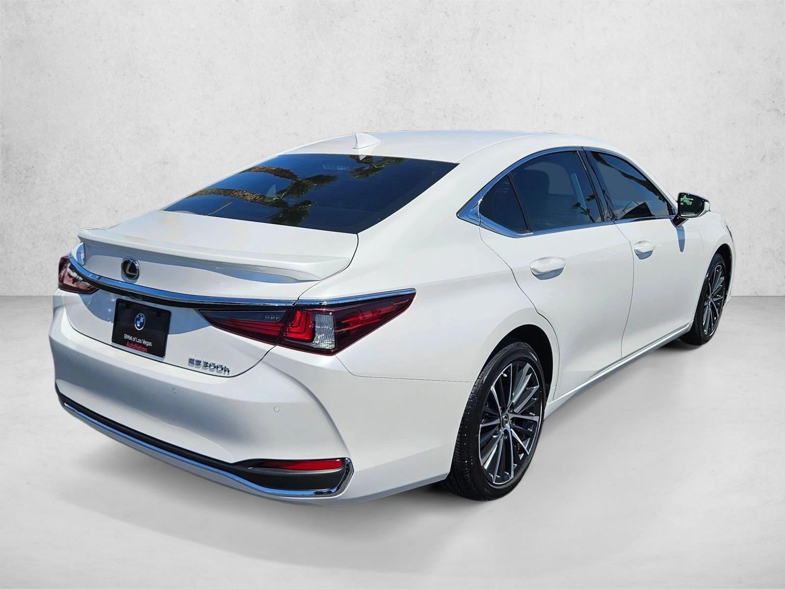2024 Lexus ES 300h FWD