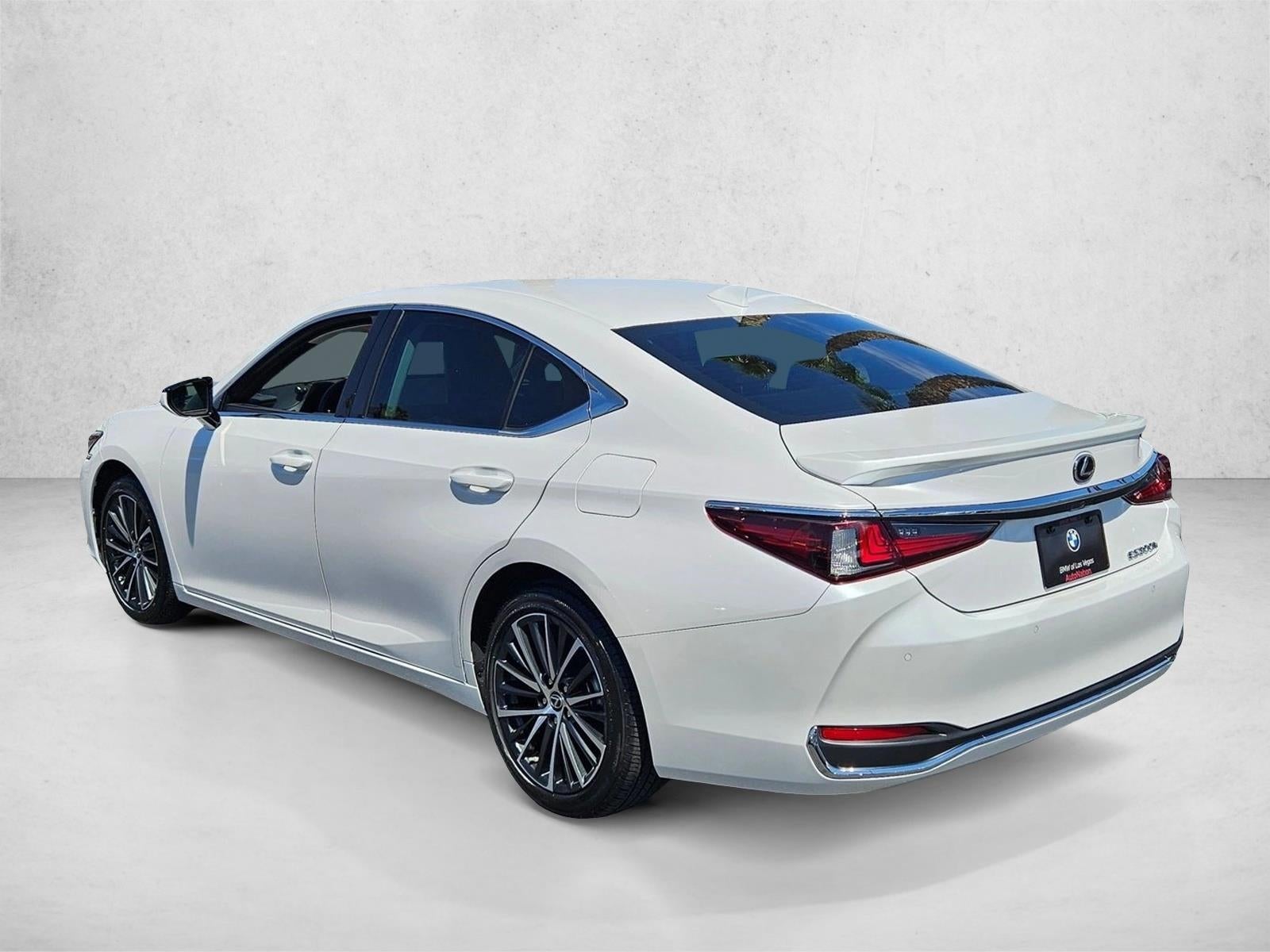 2024 Lexus ES 300h FWD