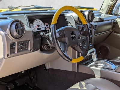 2004 HUMMER H2 Base