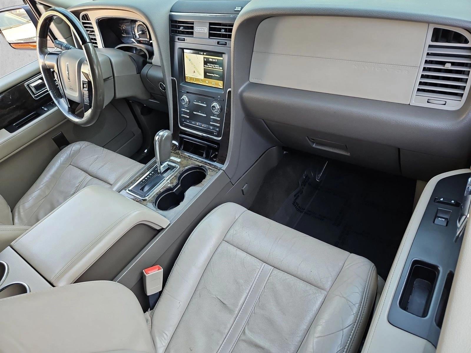 2016 Lincoln Navigator 4dr 3.5L V6 2WD Select