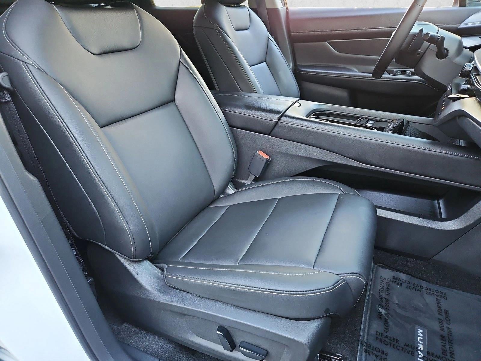 2025 Nissan Murano AWD SV