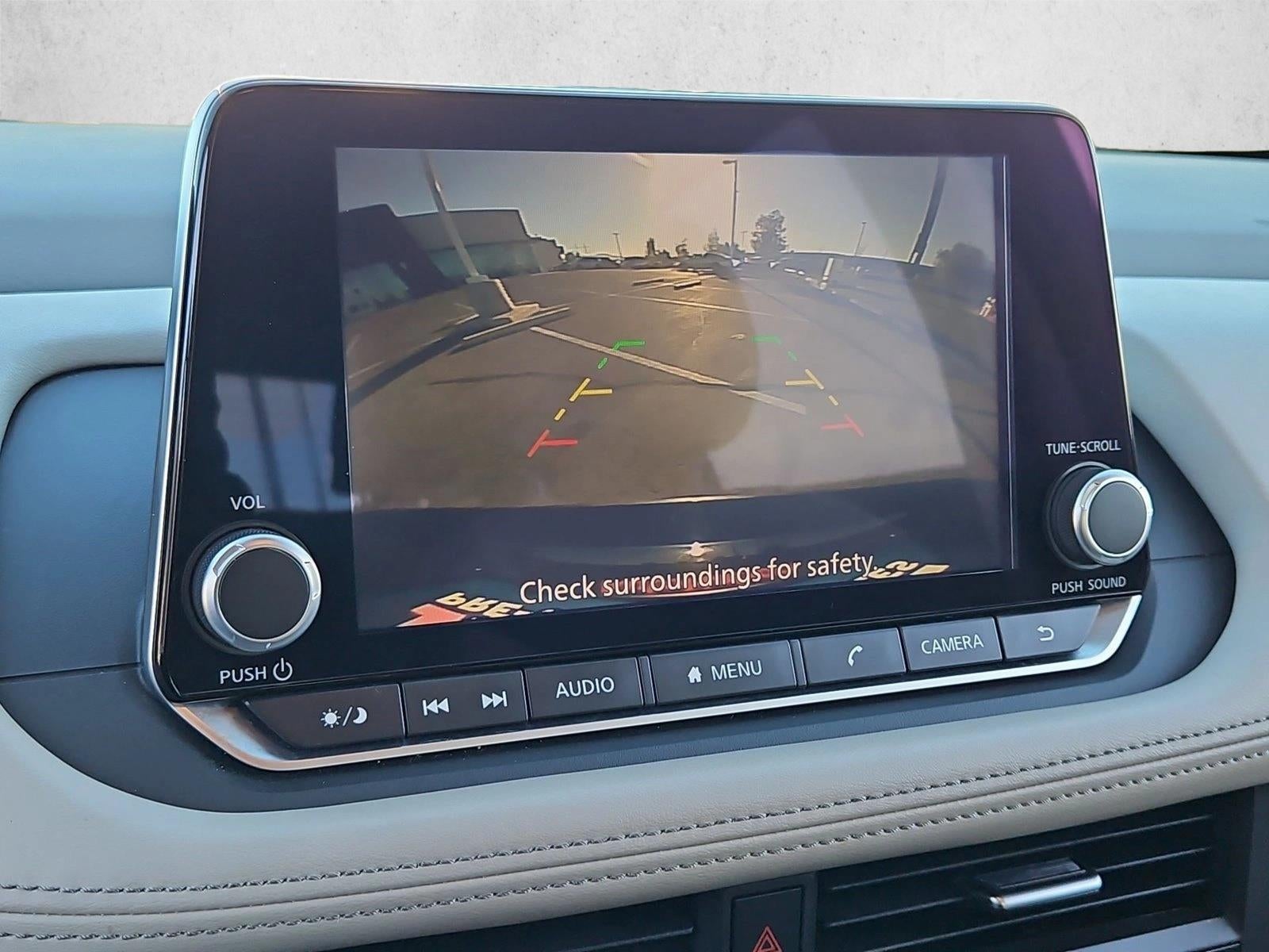 2025 Nissan Rogue FWD SV