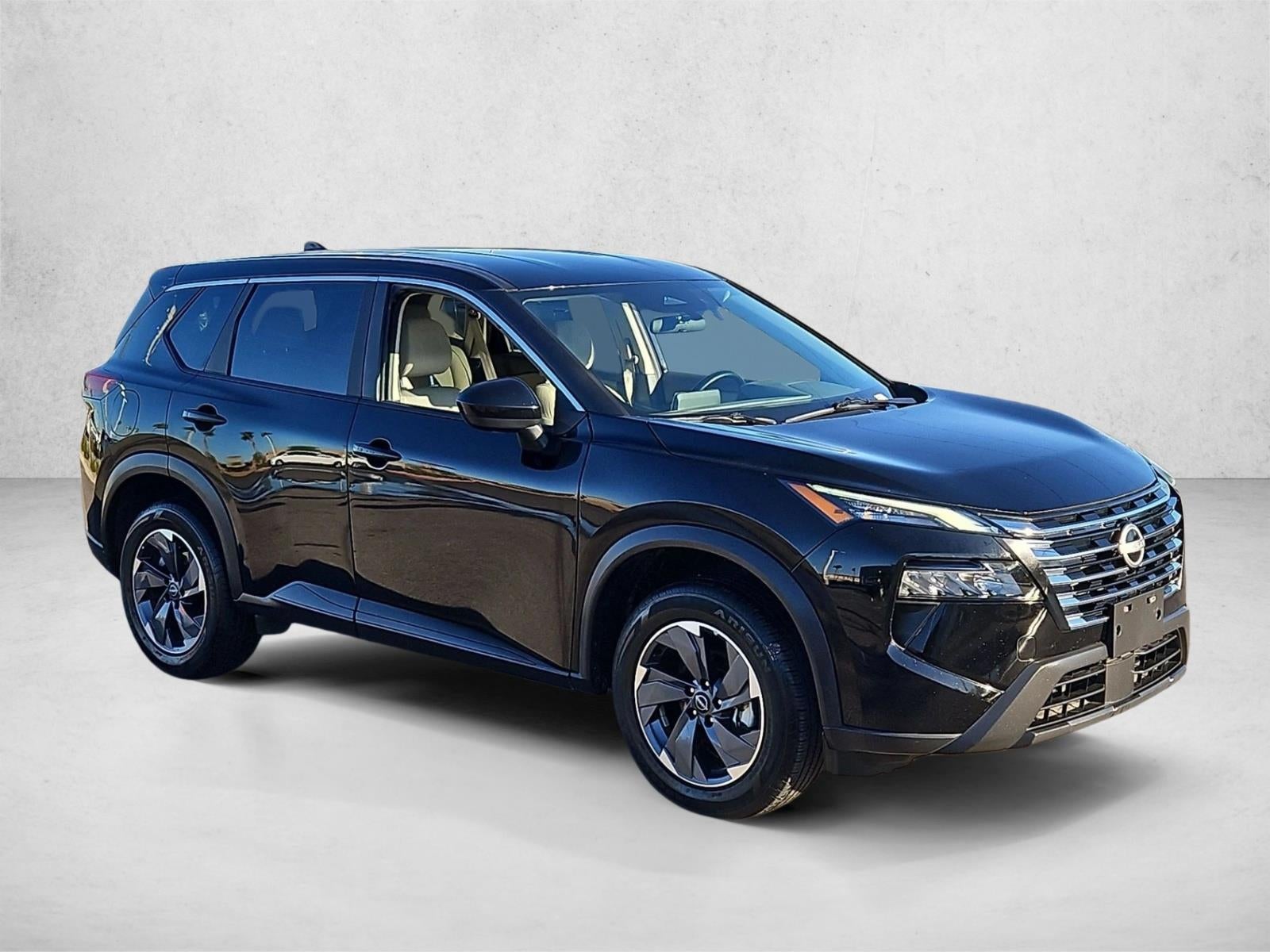 2025 Nissan Rogue FWD SV