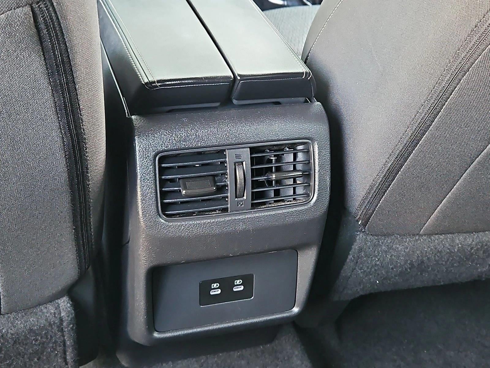 2024 Nissan Rogue FWD SV