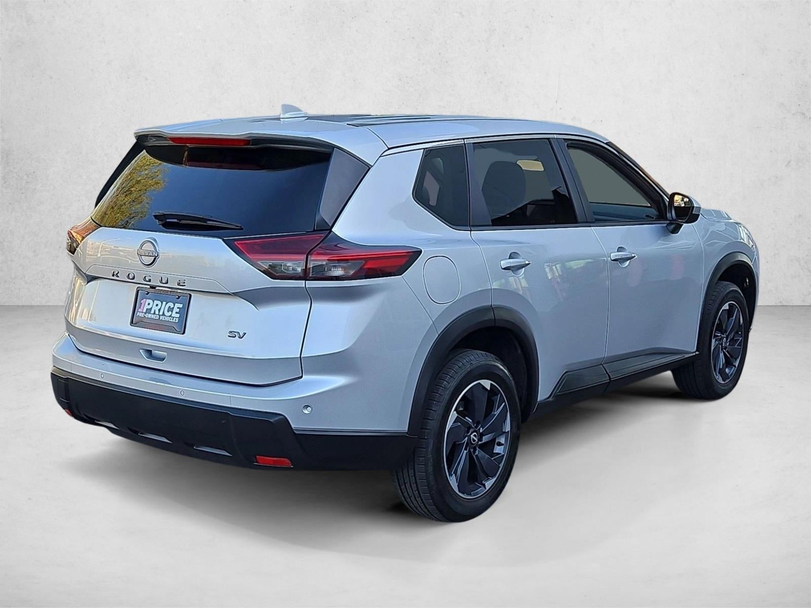 2024 Nissan Rogue FWD SV