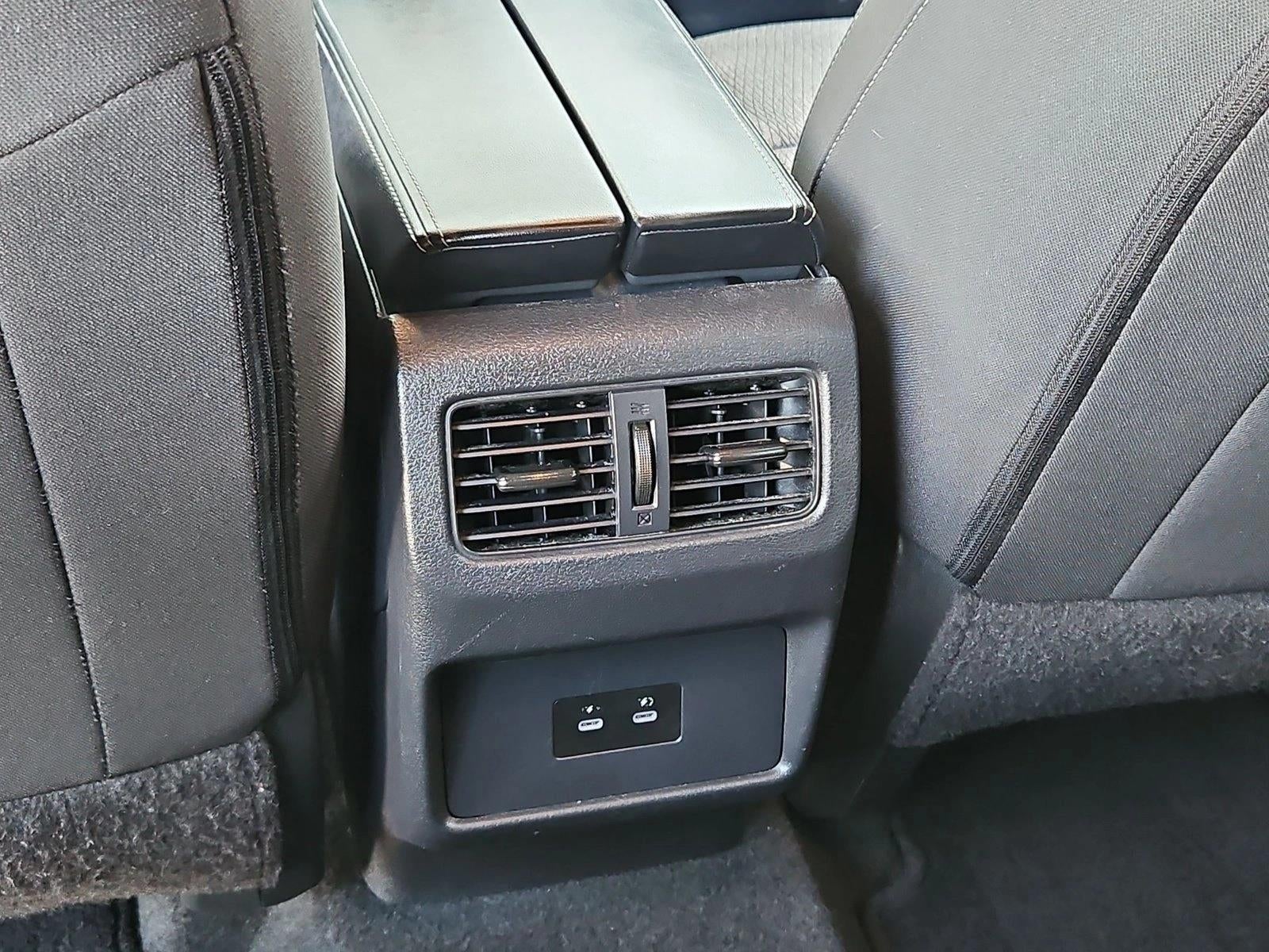 2024 Nissan Rogue AWD SV
