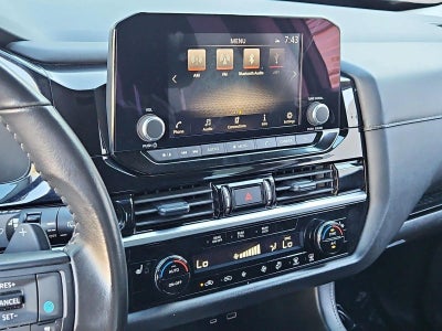 2024 Nissan Pathfinder SV 2WD