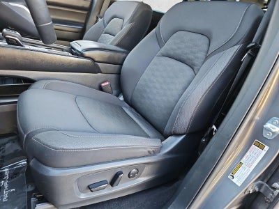 2024 Nissan Pathfinder SV 2WD